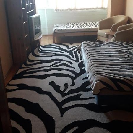 Apartment On Nepokorennyh Blvd Mogilev Esterno foto