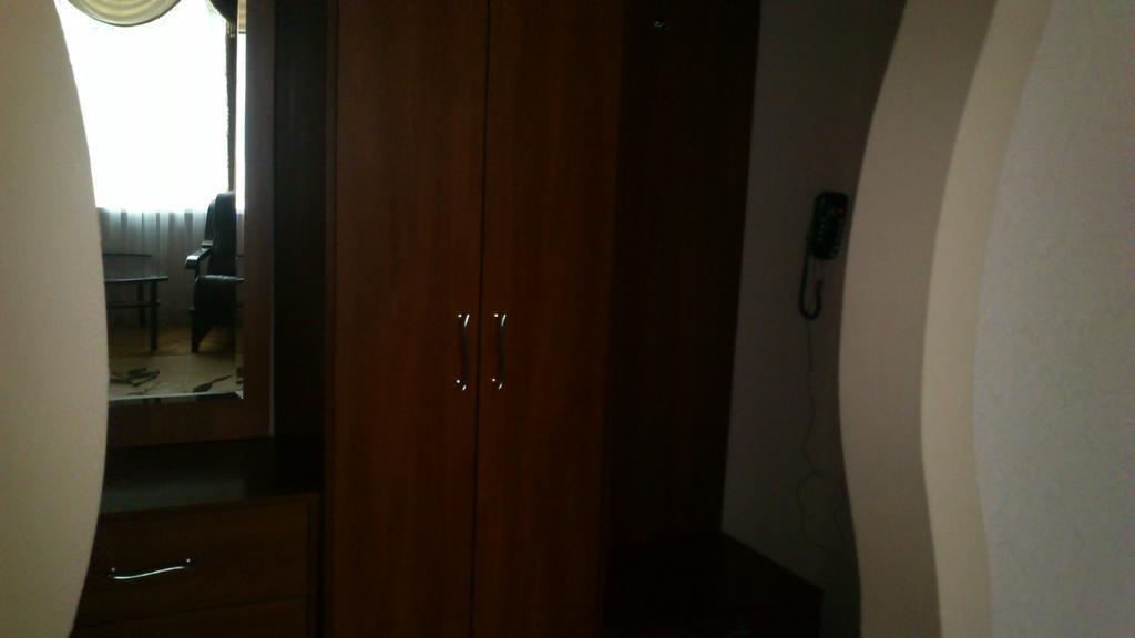 Apartment On Nepokorennyh Blvd Mogilev Esterno foto