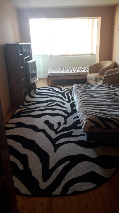 Apartment On Nepokorennyh Blvd Mogilev Esterno foto